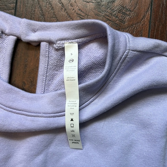 Rae Mode Short Sleeve Open Back Romper small - Picture 4 of 5